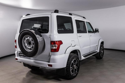 УАЗ Patriot 2.7 MT 4WD (128 л. с.)
