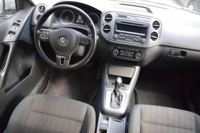Volkswagen Tiguan 1.4 TSI BlueMotion DSG (150 л. с.)