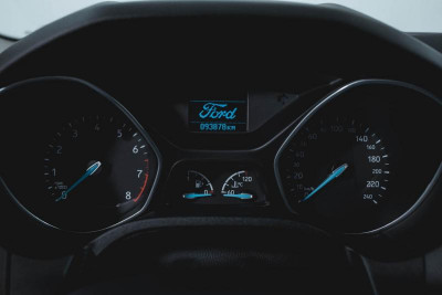 Ford Focus Универсал 1.6 Ti-VCT MT (125 л. с.)