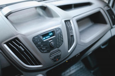 Ford Цельнометаллический фургон 2.2 TDCi МТ FWD 310 MWB средняя крыша (125 л. с.) Средняя база (L2), полная масса 3.1 т