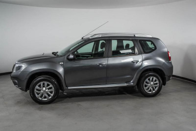 Nissan Terrano 1.6 MT (114 л. с.) Comfort