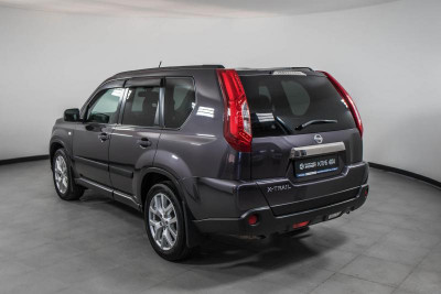 Nissan X-Trail 2.0 CVT AWD (141 л. с.)