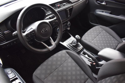 Kia Rio 1.6 MT (123 л. с.)