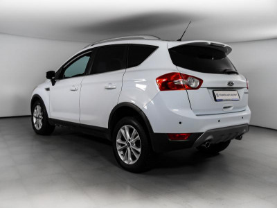 Ford Kuga 2.5 DuraShift AWD (200 л. с. '11)
