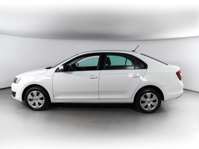 ŠKODA RAPID 1.6 AT (110 л. с.)