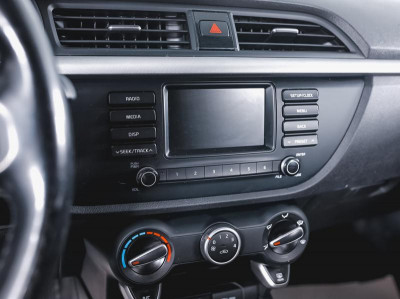 Kia Rio X-Line 1.4 AT (100 л. с.)