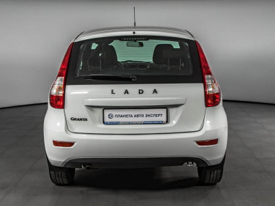 LADA Новая Granta хетчбэк 1.6 MT 8кл (87 л. с.)