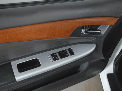 Lifan Solano 1.8 MT (125 л. с.)