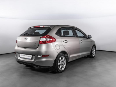 Chery Very 1.5 MT (109 л. с.)