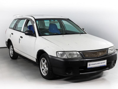 Mazda Familia 1.5 AT (110 л.с.)