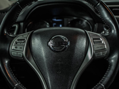 Nissan Qashqai 2.0 CVT AWD (144 л. с.)