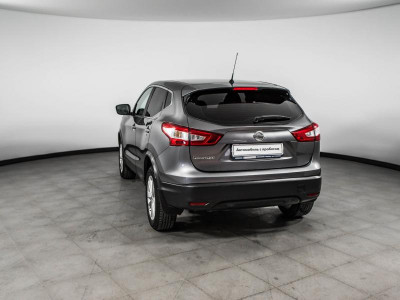 Nissan Qashqai 2.0 CVT AWD (144 л. с.)