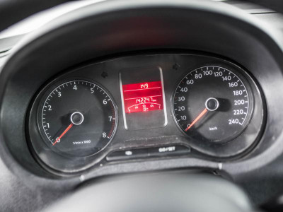 Volkswagen Polo 1.6 MT (105 л. с.)