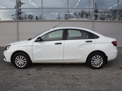 LADA Vesta 1.6 AMT (106 л. с.)