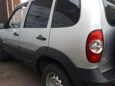 Chevrolet niva Niva 1.7 MT (79,6 л. с.)