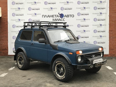 LADA 4x4 3 дв. 1.7 MT 8 кл. (Евро-4) (83 л. с.)