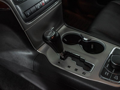Jeep GRAND CHEROKEE 3.6 AT (286 л. с.)