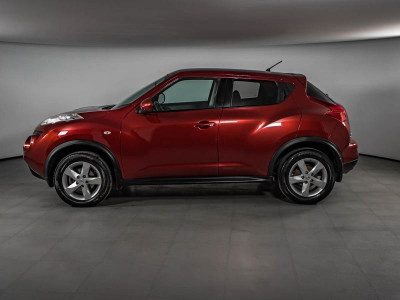 Nissan Juke 1.6 MT (94 л. с.)