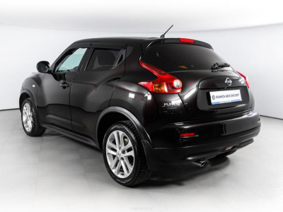 Nissan Juke 1.6 CVT (117 л. с.)