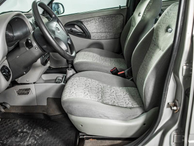 LADA Kalina 1.6 MT 8 кл (81 л. с.)