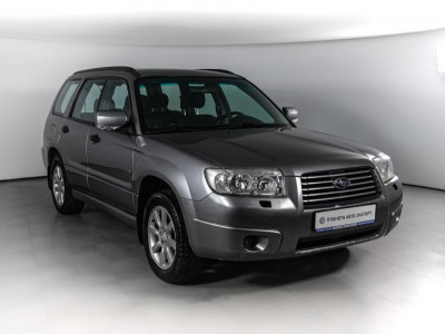Subaru Forester 2.0X MT (158 л. с.)