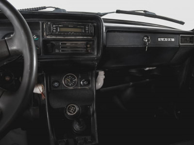 LADA 2107 1.6 MT (75 л. с.)