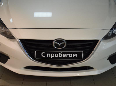 Mazda 3 1.5 SKYACTIV-G AT (120 л. с.)