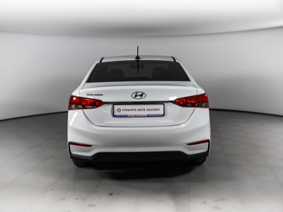 Hyundai Solaris 1.4 AT (100 л.с.)