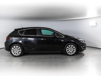 Opel Astra 1.6 Turbo AT (180 л. с.)