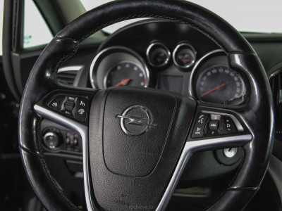 Opel Astra GTC 1.6 Turbo AT (180 л. с.)