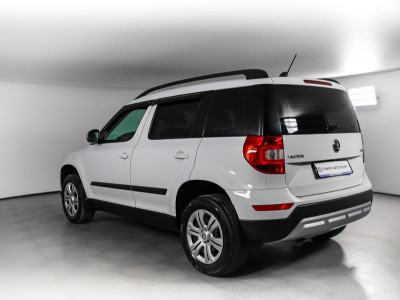 ŠKODA YETI 1.6 AT (110 л. с.)