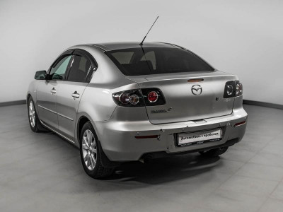 Mazda 3 1.6 AT (105 л. с.)