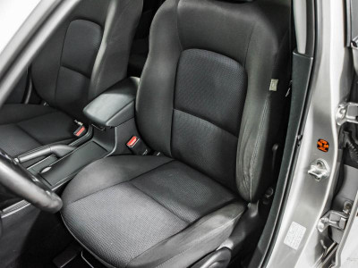 Mazda 3 1.6 AT (105 л. с.)