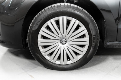 Volkswagen Polo 1.6 MPI MT (110 л. с.)