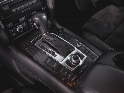 Audi Q7 4.2 AT (350 л.с.) 4WD