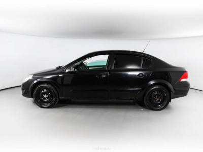 Opel Astra 1.6 Easytronic (115 л. с.)