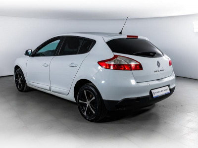 Renault Megane 1.5 dCi MT (85 л. с.)