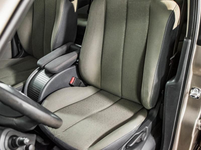 Renault Megane 1.5 dCi MT (106 л. с.)