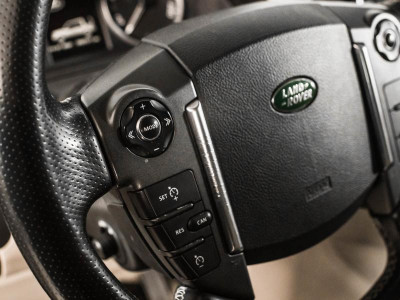 Land Rover Discovery 3.0 TD AT (245 л. с.)