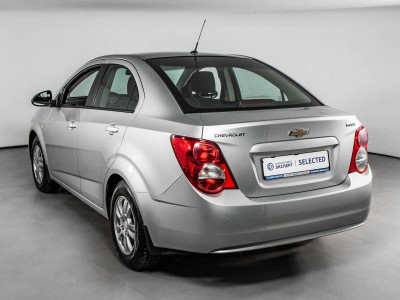 Chevrolet Aveo 1.6 MT (115 л. с.)