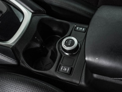 Nissan Qashqai 2.0 CVT AWD (144 л. с.)