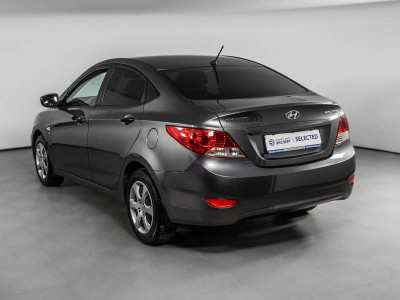 Hyundai Solaris 1.6 MT (123 л. с.)