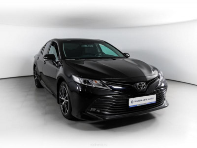 Toyota Camry 2.5 AT (181 л.с.)