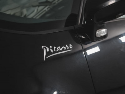 Citroen C4 Picasso 1.6 AT (150 л.с.)