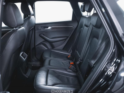 Audi Q5 2.0 TFSI Tiptronic quattro (225 л. с.)