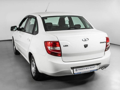 LADA Granta седан 1.6 MT 8кл (87 л. с.)