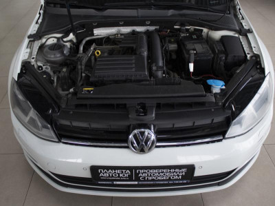 Volkswagen Golf 1.4 MT (122 л.с.)