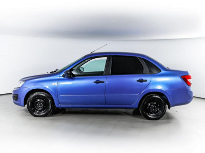 LADA Granta седан 1.6 MT 8кл (87 л. с.)