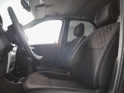 Renault Logan 1.6 MT (84 л. с.)