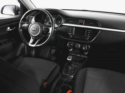 Kia Rio 1.6 MT (123 л. с.)